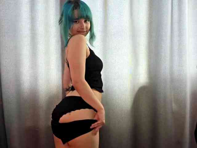 Model: CatherynDowns