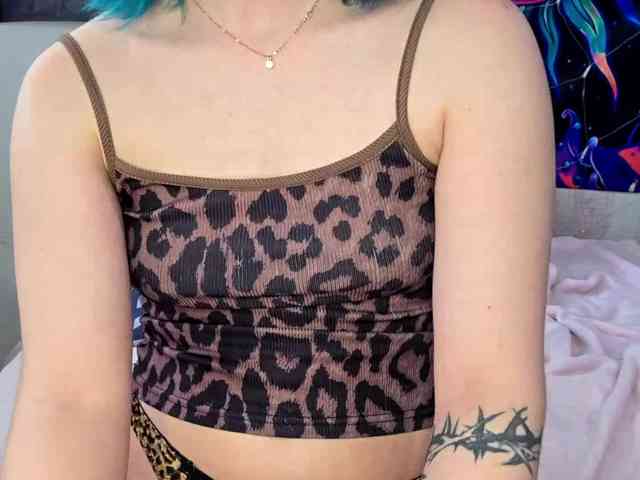 Model: CatherynDowns