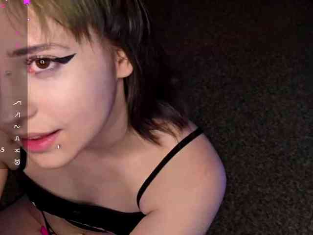 CatherynDowns webcam