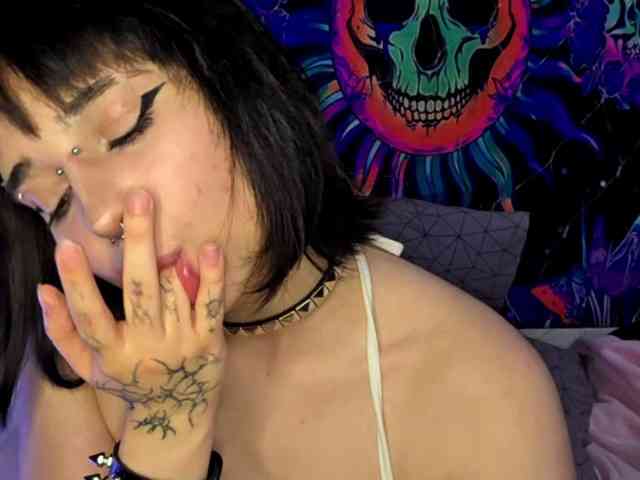 CatherynDowns webcam