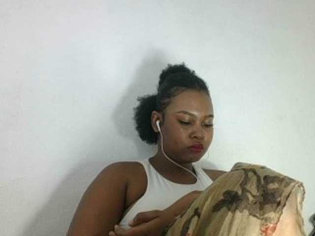 Triida live cam on BongaCams