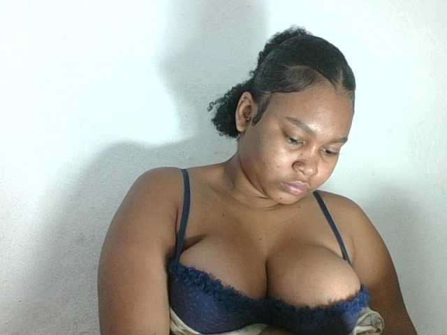 Triida live cam on BongaCams