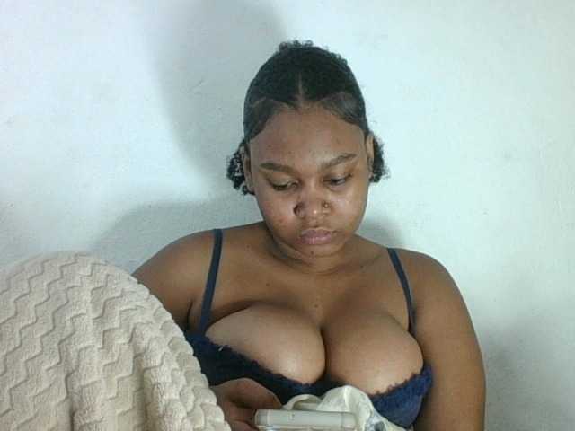 Triida live cam on BongaCams