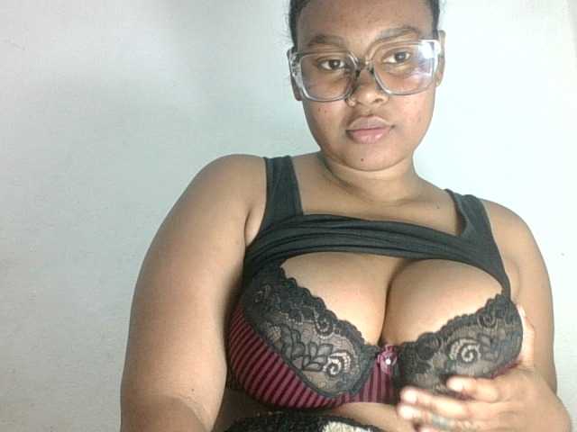 Triida live cam on BongaCams