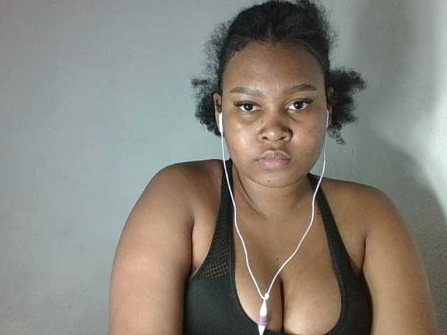 Triida live cam on BongaCams