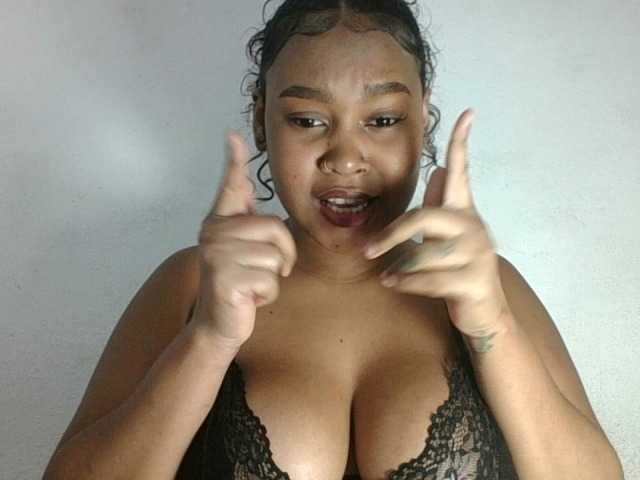 Triida live cam on BongaCams