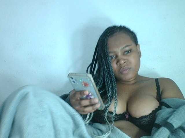 Triida live cam on BongaCams