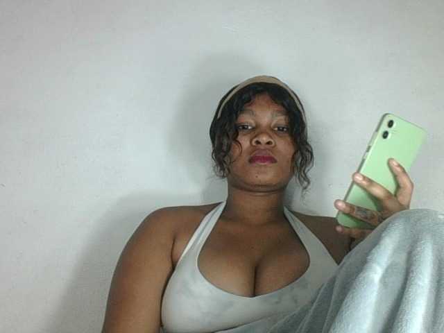 Triida live cam on BongaCams