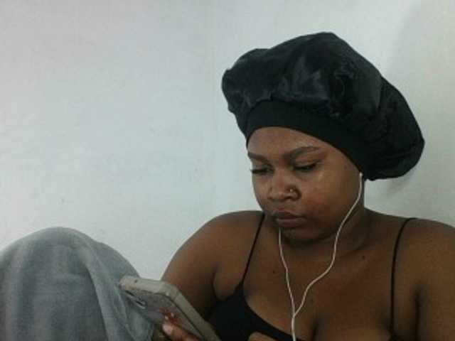Triida live webcam show