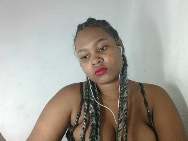 Triida live webcam show