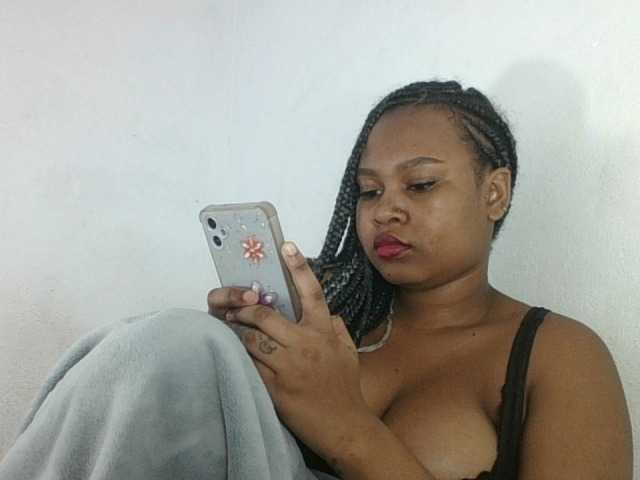 Triida live cam on BongaCams