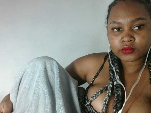 Triida live webcam show