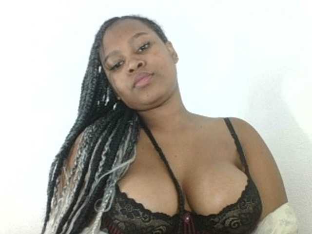 Triida live webcam show