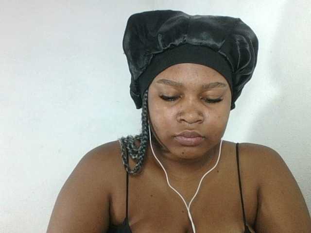 Triida live webcam show