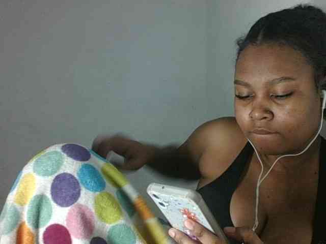 Triida Live Webcam on BongaCams