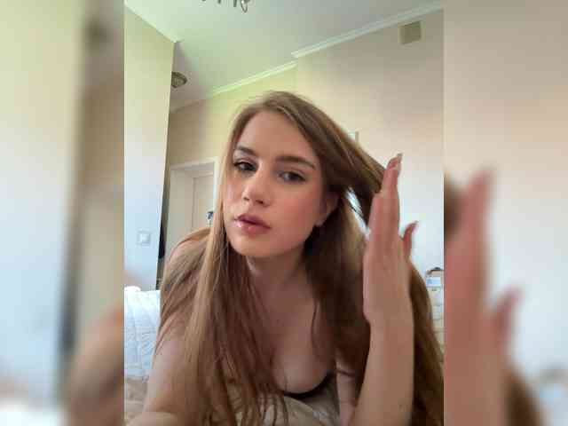 aliisa Live Webcam on BongaCams