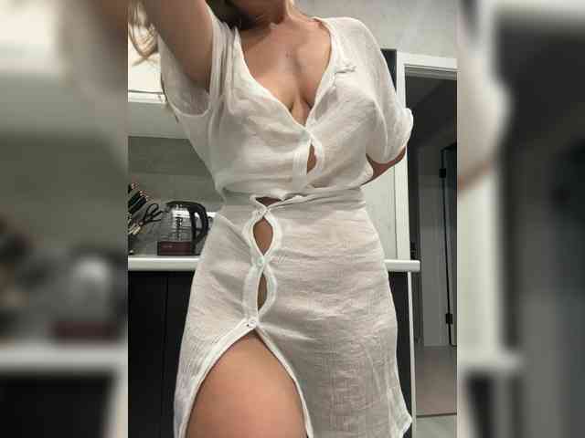 Model: sweetmonaco