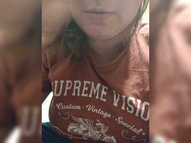 MySky23 live cam on BongaCams