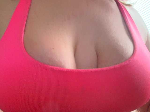 MySky23 live cam on BongaCams
