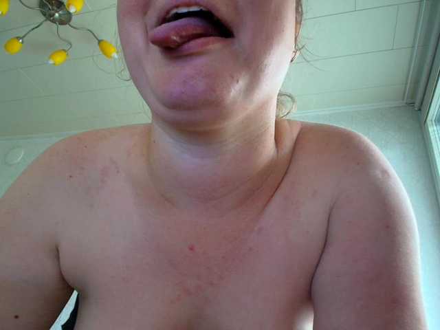 MySky23 live cam on BongaCams