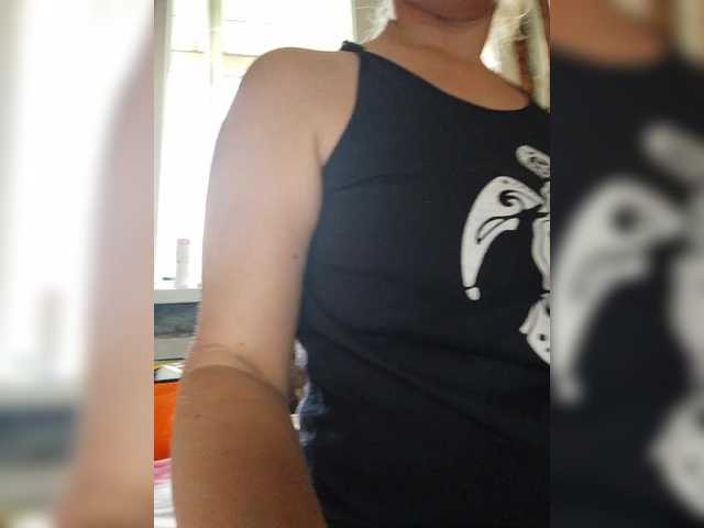 MySky23 live cam on BongaCams