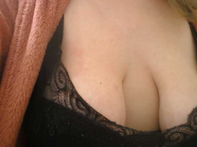 MySky23 live cam on BongaCams