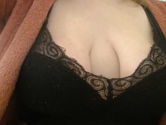 MySky23 live cam on BongaCams