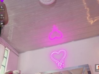 MILAH-TAY Porn Show