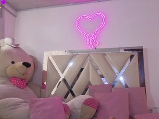 MILAH-TAY Porn Show