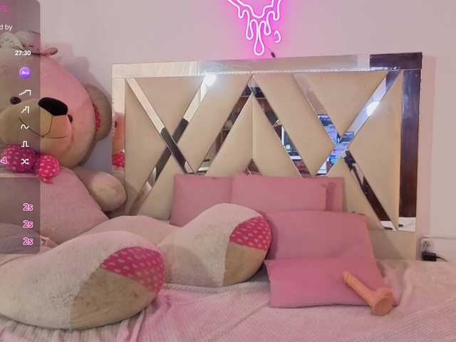 MILAH-TAY live cam on BongaCams