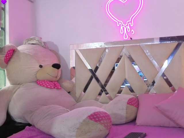 MILAH-TAY live cam on BongaCams