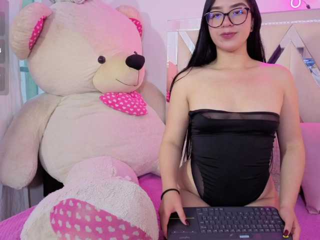 MILAH-TAY live cam on BongaCams