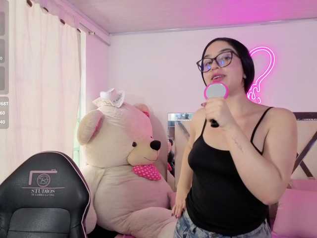 MILAH-TAY live cam preview