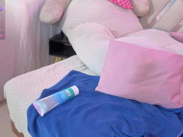 MILAH-TAY live cam on BongaCams