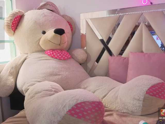 MILAH-TAY live cam on BongaCams