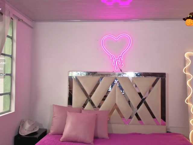 MILAH-TAY live cam on BongaCams