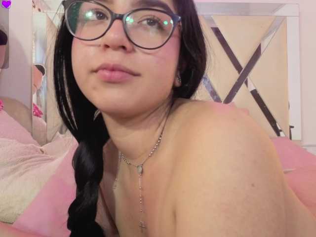 MILAH-TAY live cam on BongaCams