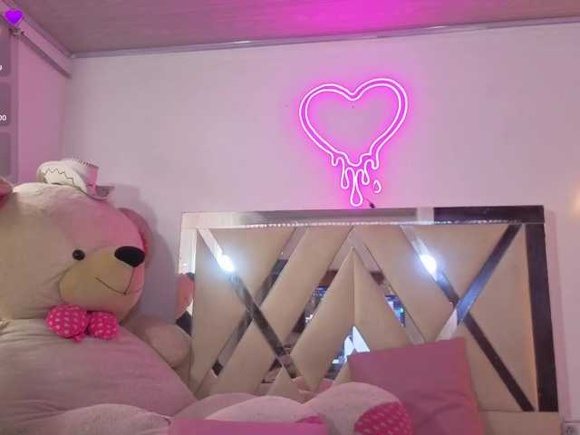 MILAH-TAY live cam on BongaCams