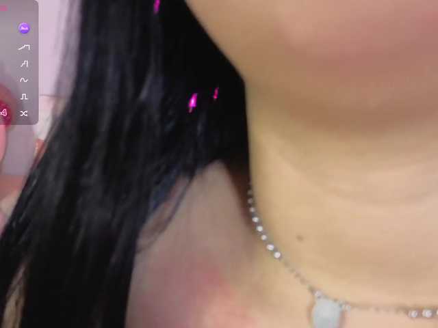 MILAH-TAY live cam on BongaCams