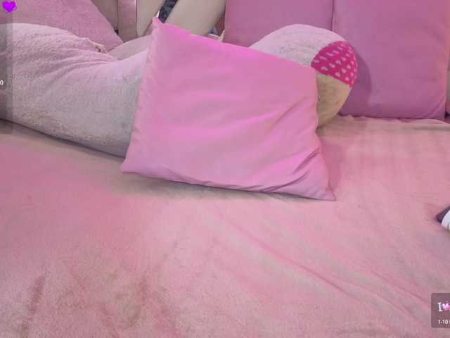 MILAH-TAY live cam on BongaCams