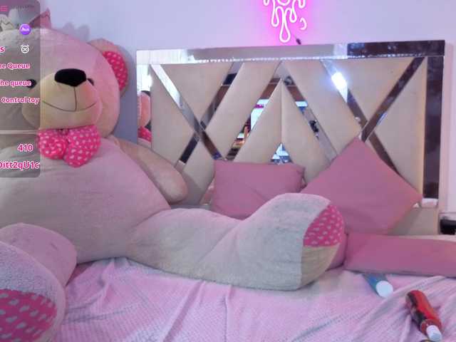 MILAH-TAY live cam on BongaCams