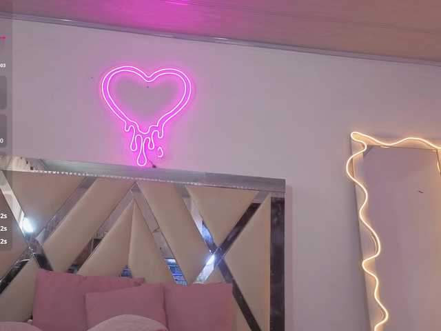 MILAH-TAY live cam on BongaCams
