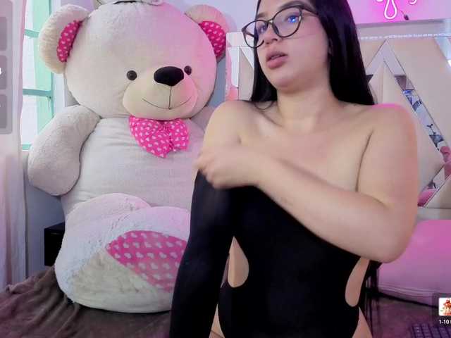 MILAH-TAY live cam on BongaCams