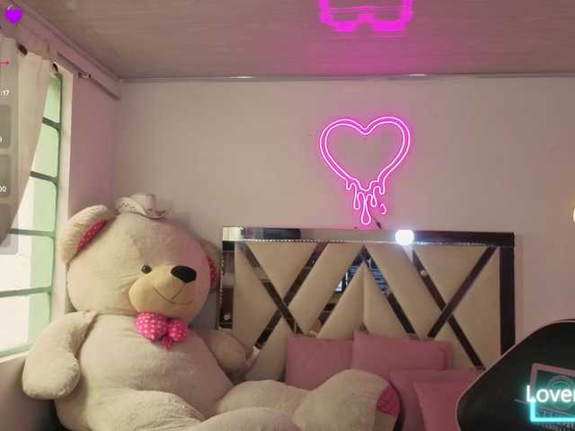 MILAH-TAY live cam on BongaCams