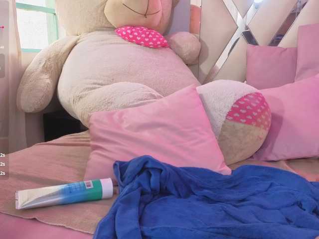 MILAH-TAY live cam on BongaCams