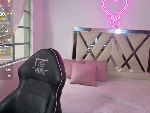 MILAH-TAY live cam on BongaCams