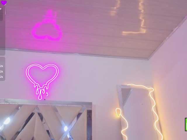 MILAH-TAY live cam on BongaCams