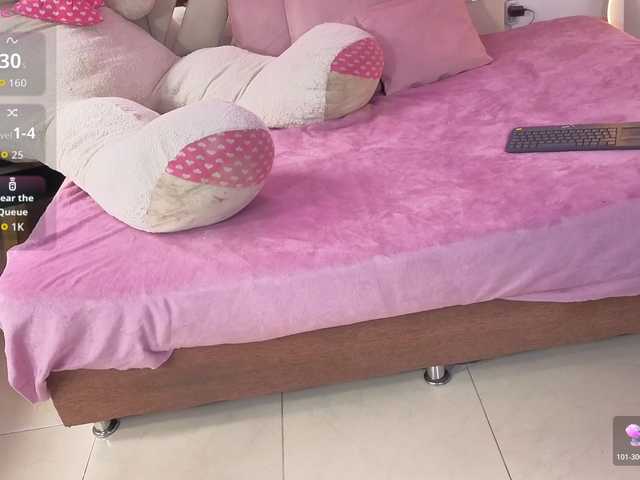 MILAH-TAY live cam on BongaCams