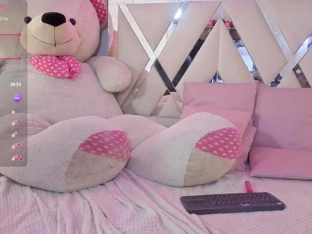 MILAH-TAY live cam on BongaCams