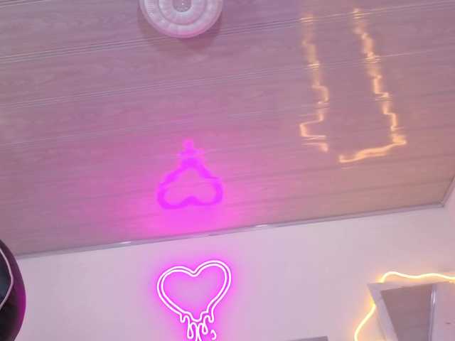 MILAH-TAY live cam on BongaCams